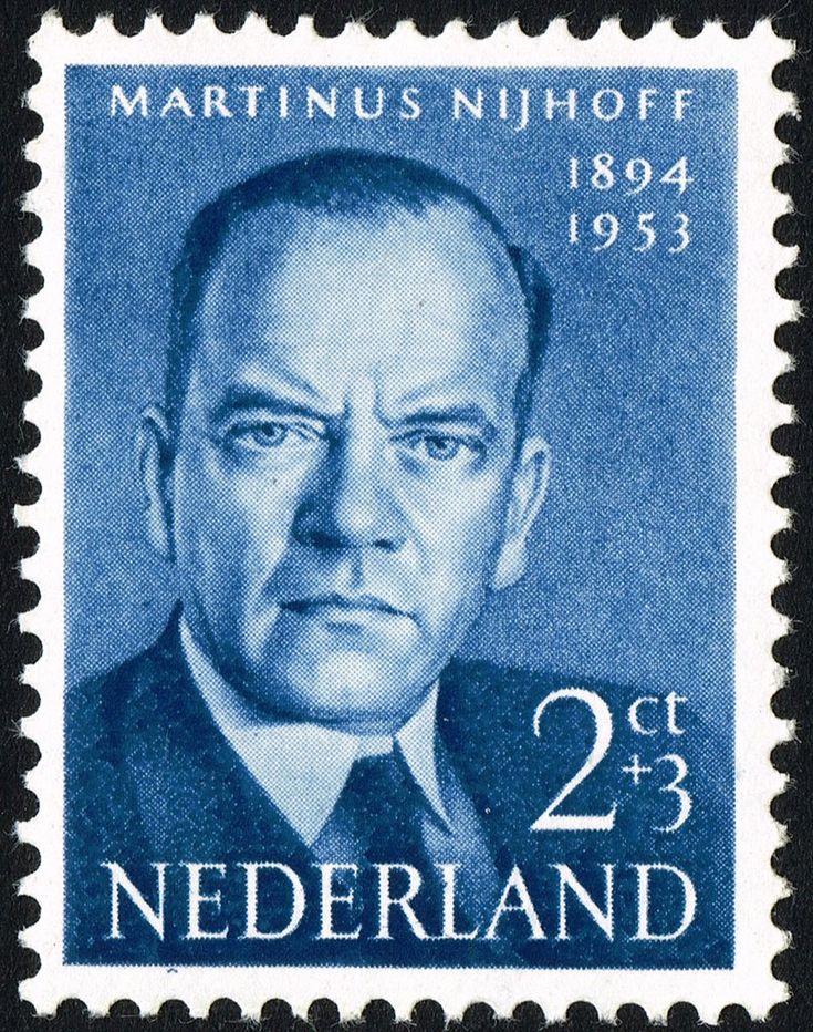 Blauwe Nederlandse postzegel met een portret van Martinus Nijhoff, met het opschrift MARTINUS NIJHOFF 1894-1953 en de waarde 2+3 ct.